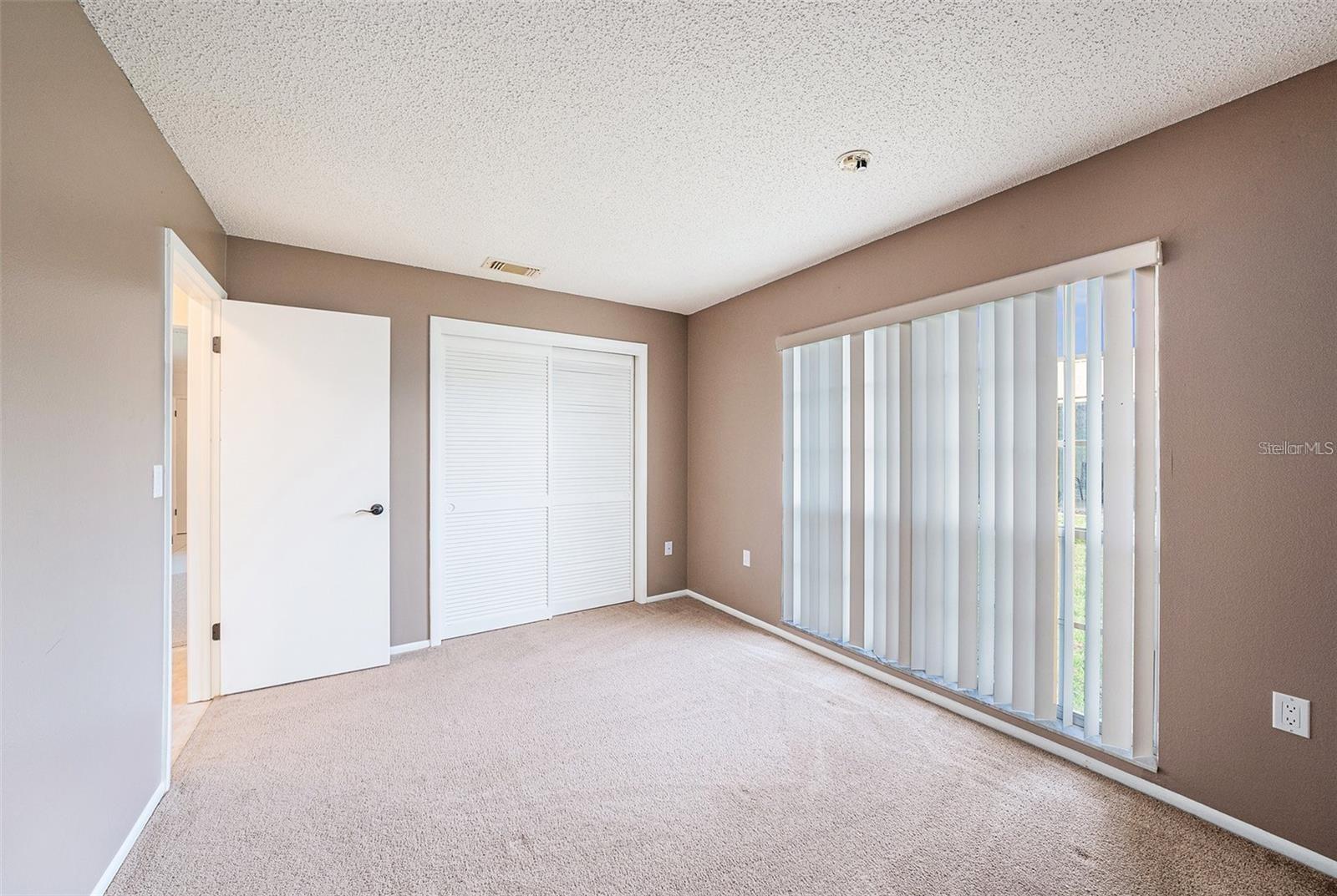 Image 28 of 35 For 13013 Sawmill Way