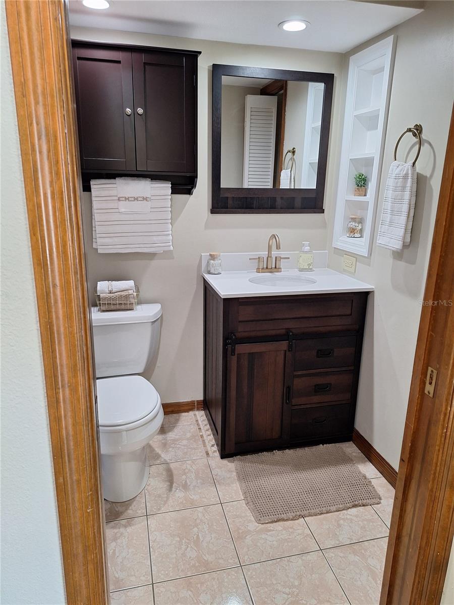 Image 11 of 60 For 3536 Countrybrook Lane 13