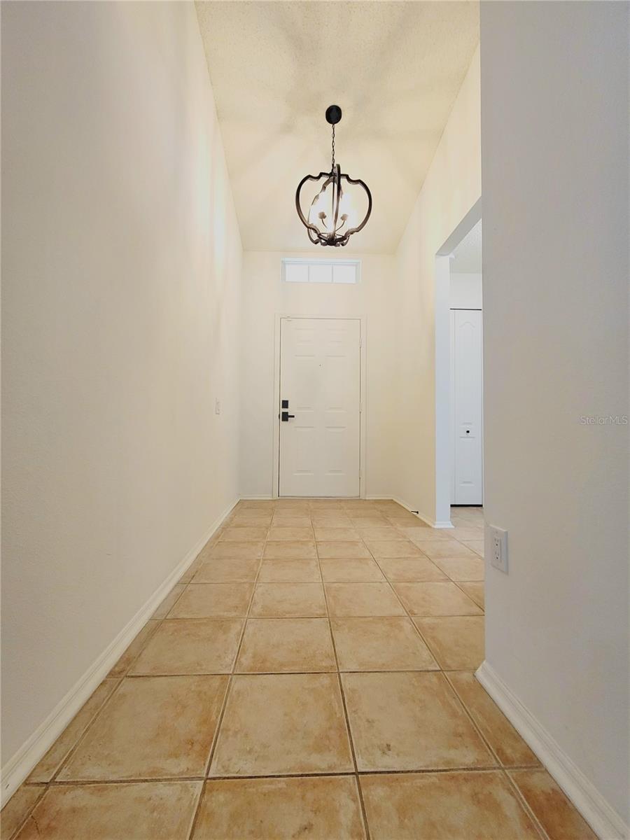 Image 13 of 25 For 26857 Carla Place