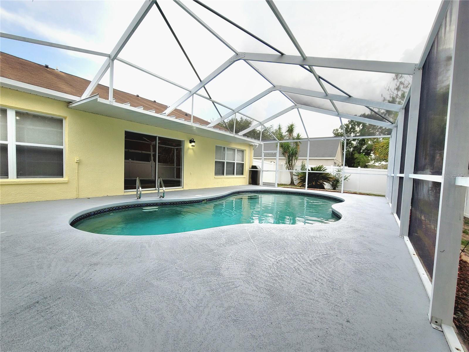 Image 18 of 25 For 26857 Carla Place
