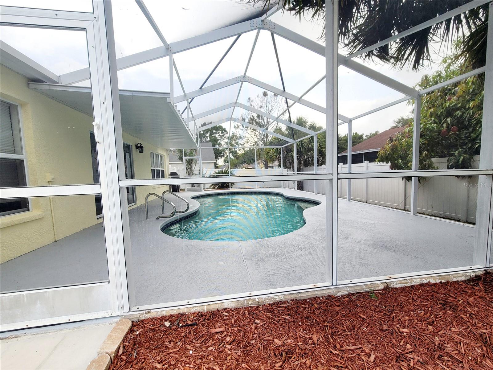 Image 19 of 25 For 26857 Carla Place