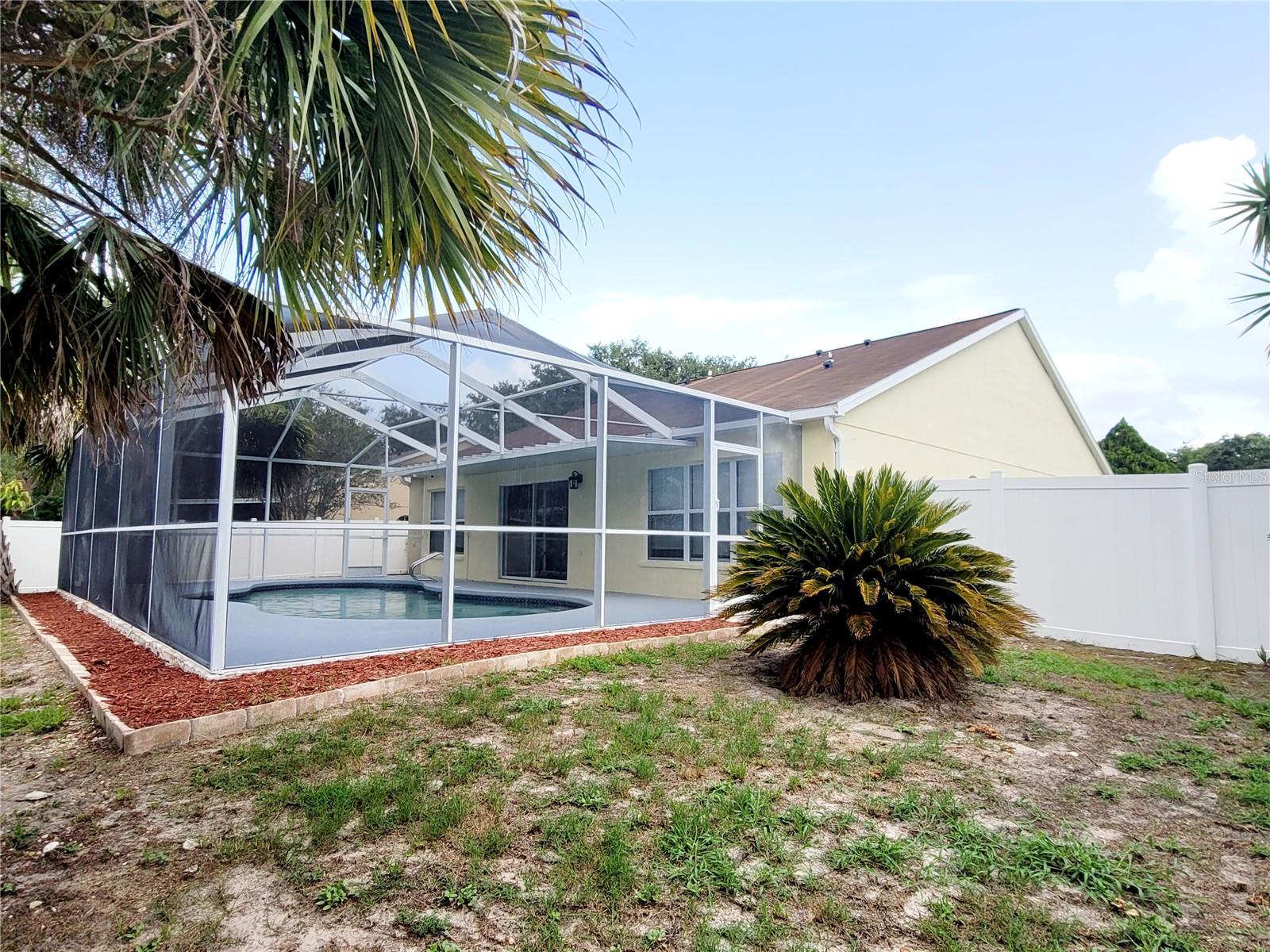 Image 20 of 25 For 26857 Carla Place