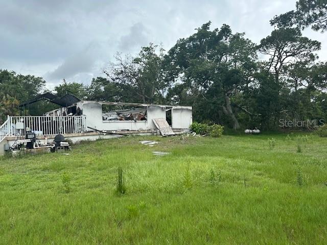 Listing photo id 13 for 2648 Grand Boulevard