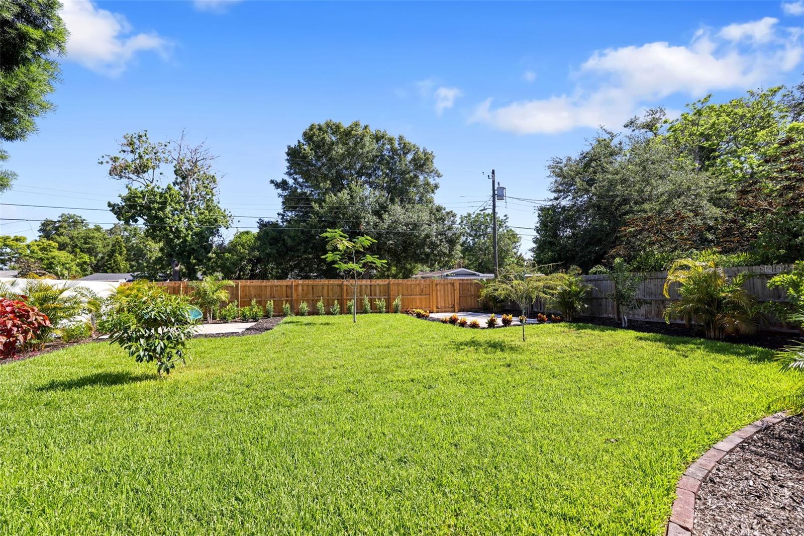 Image 10 of 60 For 4229 7th Avenue N