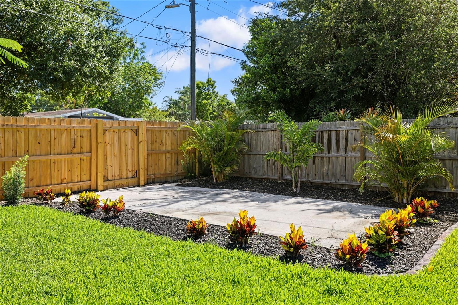Image 12 of 60 For 4229 7th Avenue N