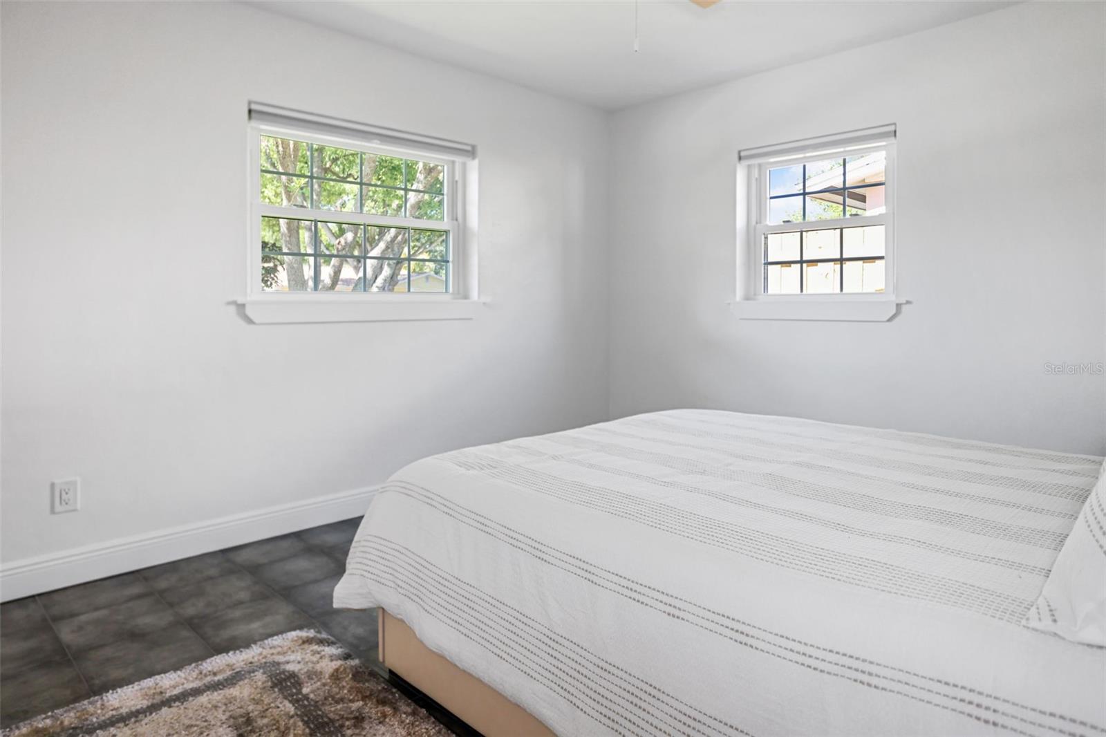Image 24 of 60 For 4229 7th Avenue N