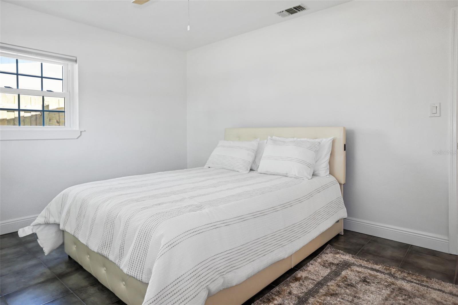 Image 25 of 60 For 4229 7th Avenue N