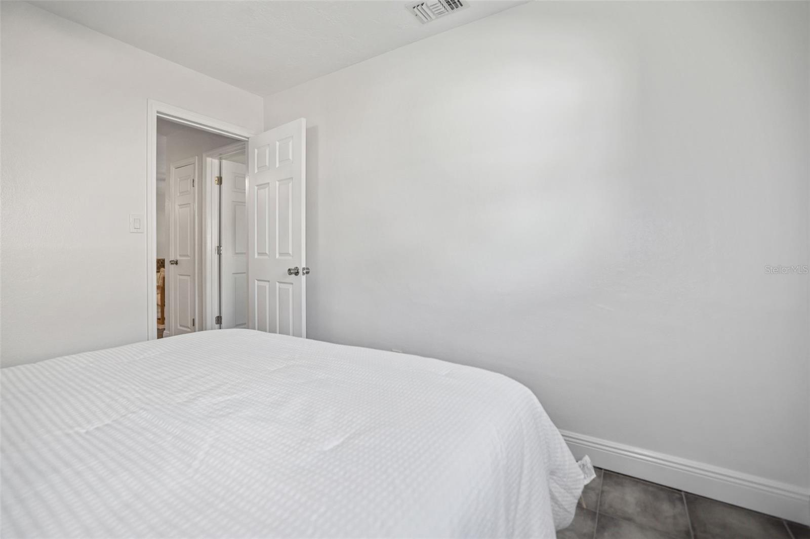 Image 30 of 60 For 4229 7th Avenue N