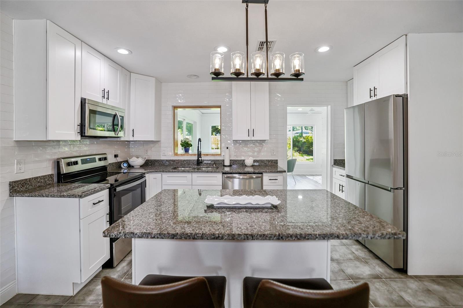 Image 43 of 60 For 4229 7th Avenue N