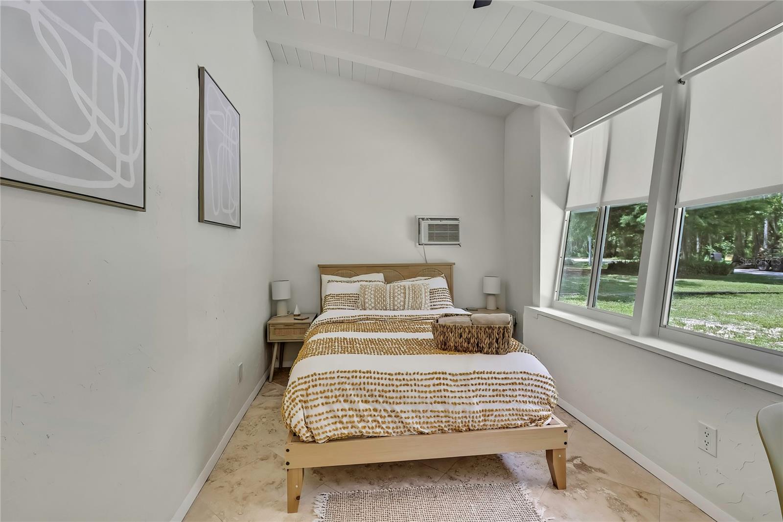 Image 7 of 60 For 8944 White Dogwood Drive
