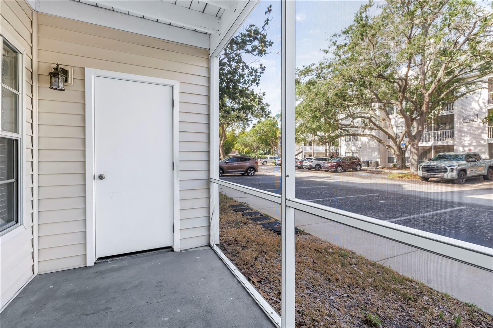 Image 21 of 32 For 3305 Haviland Court 101