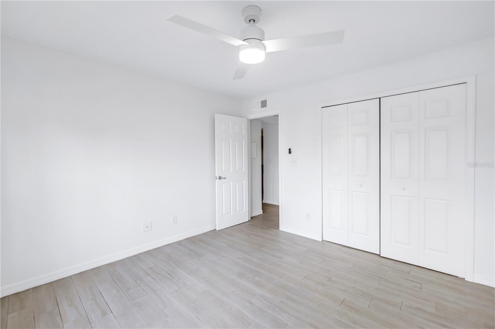 Image 11 of 22 For 3300 Haviland Court 103