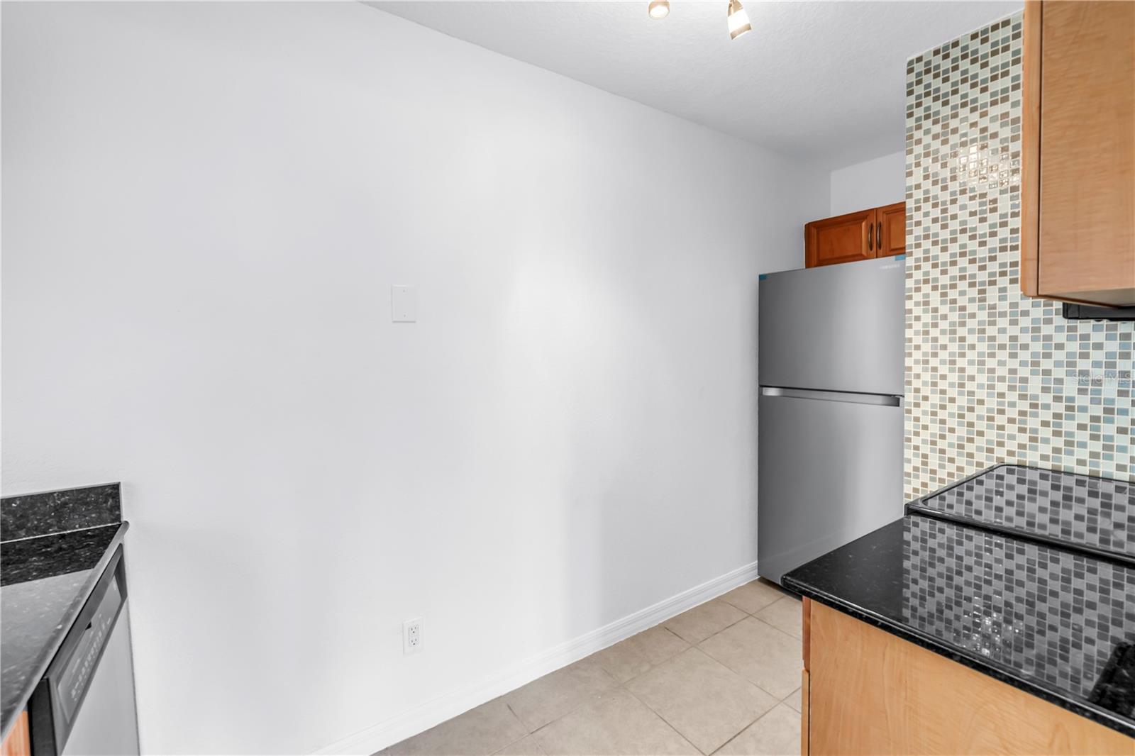 Image 8 of 22 For 3300 Haviland Court 103