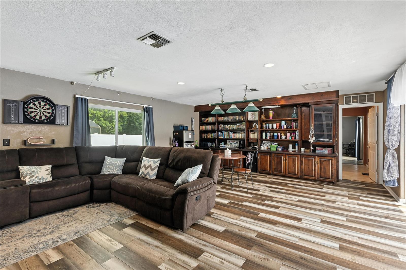 Image 32 of 72 For 37331 Hickory Hill Lane