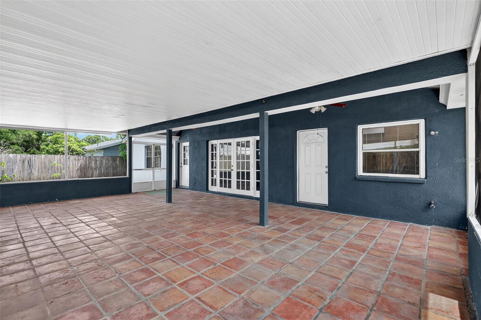 Image 17 of 60 For 11320 Partridge Drive