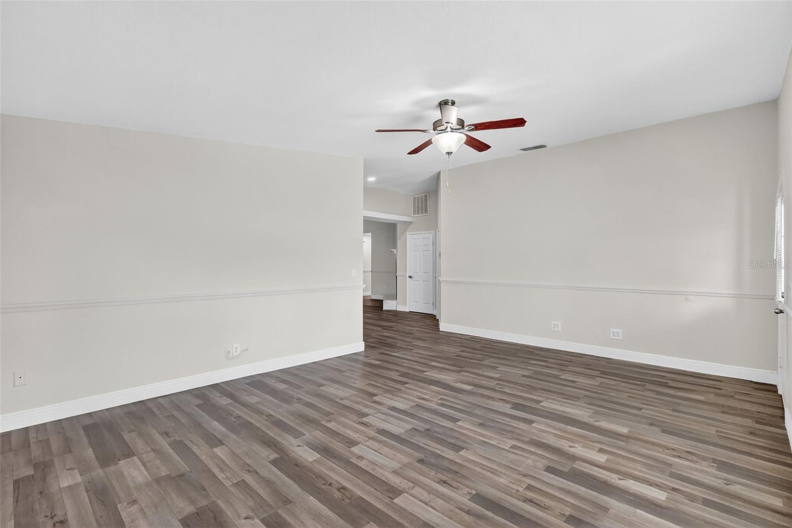 Image 33 of 60 For 11320 Partridge Drive