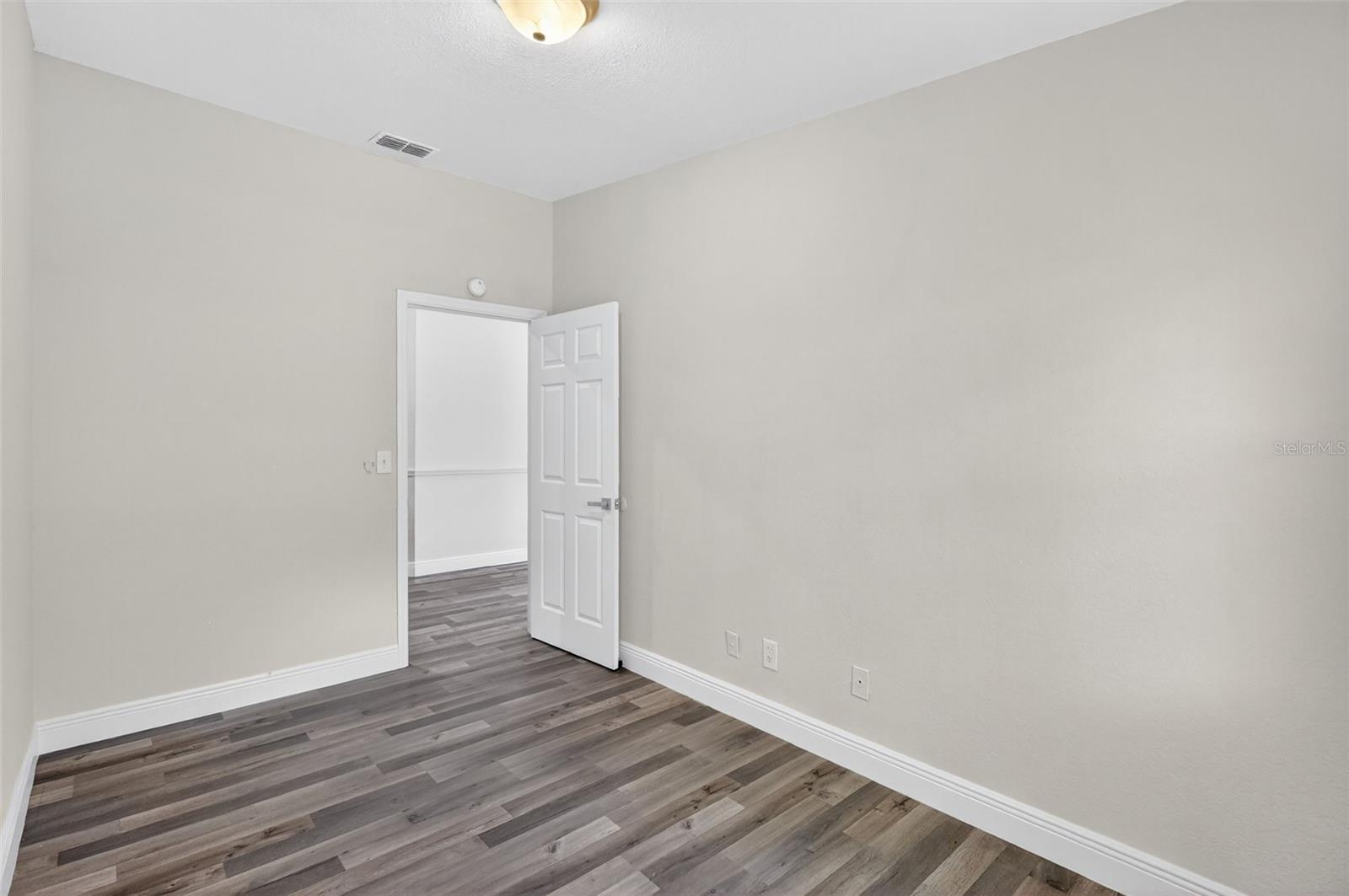 Image 35 of 60 For 11320 Partridge Drive