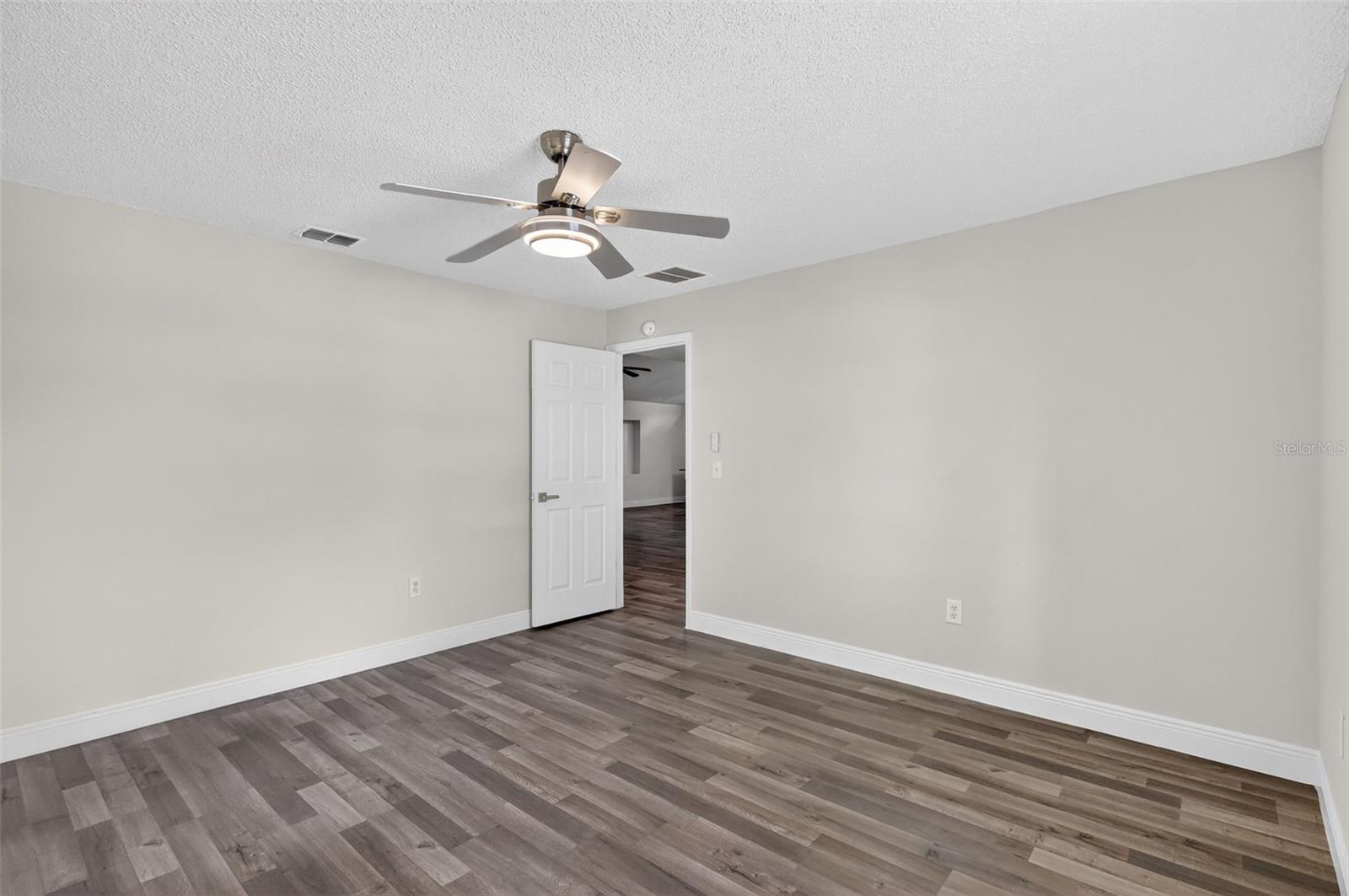 Image 48 of 60 For 11320 Partridge Drive
