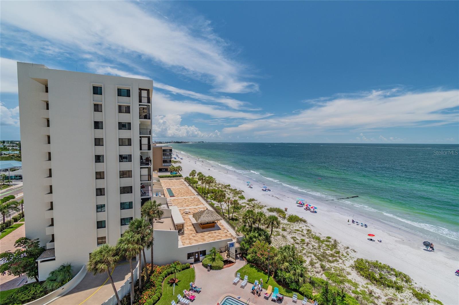 Image 20 of 45 For 15000 Gulf Boulevard 901