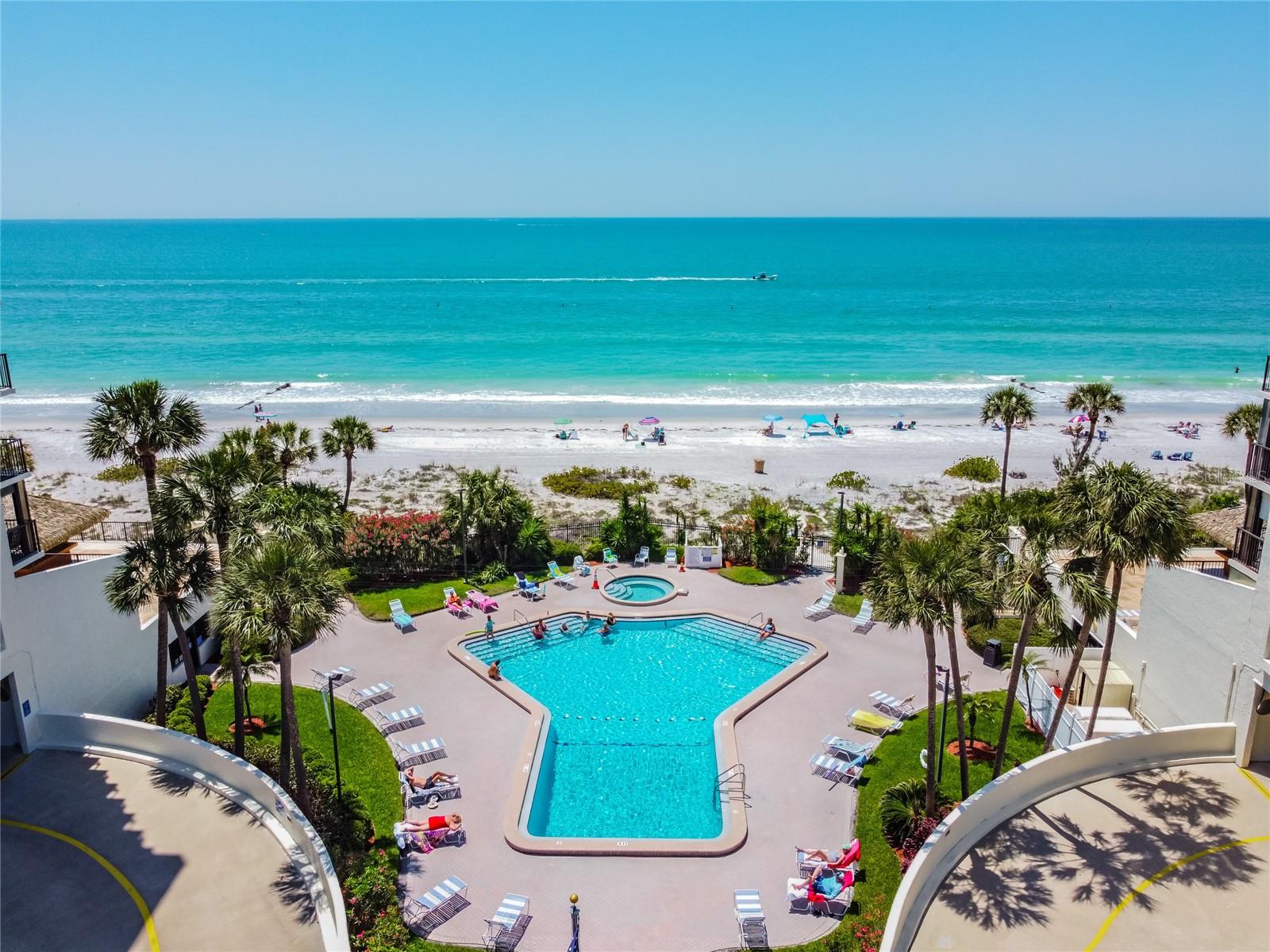 Image 36 of 45 For 15000 Gulf Boulevard 901