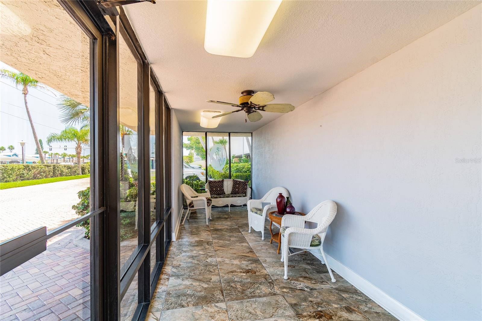 Image 43 of 45 For 15000 Gulf Boulevard 901