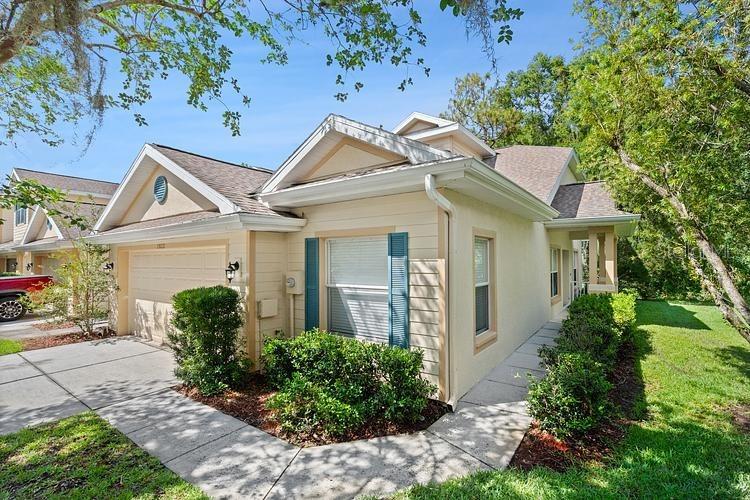 Image 2 of 15 For 20221 Vintage Oaks Place