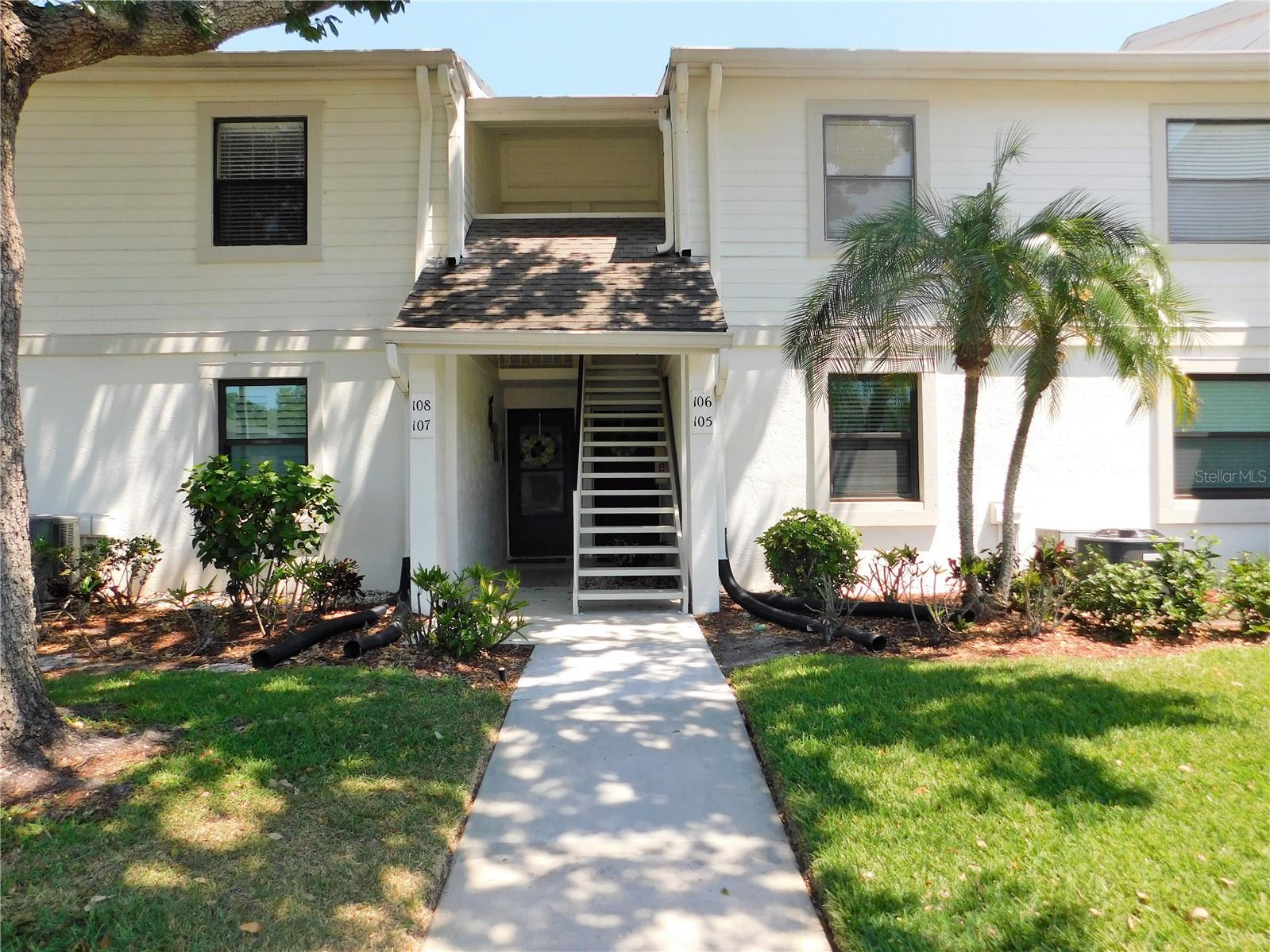 Image 2 of 21 For 107 Windward Place 107