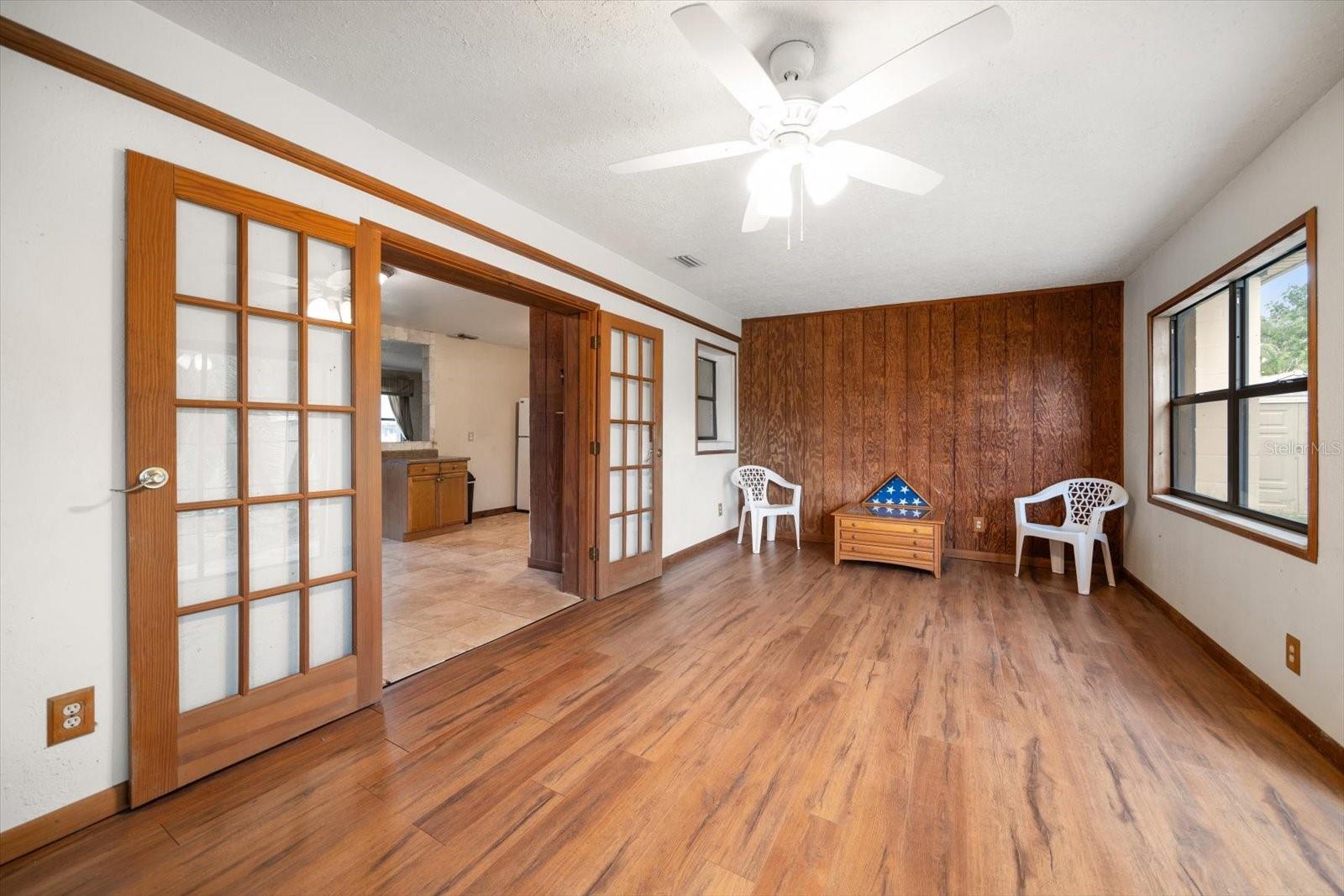 Image 15 of 25 For 4650 87th Terrace N