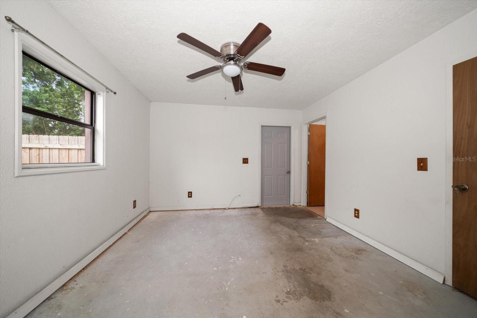 Image 20 of 25 For 4650 87th Terrace N