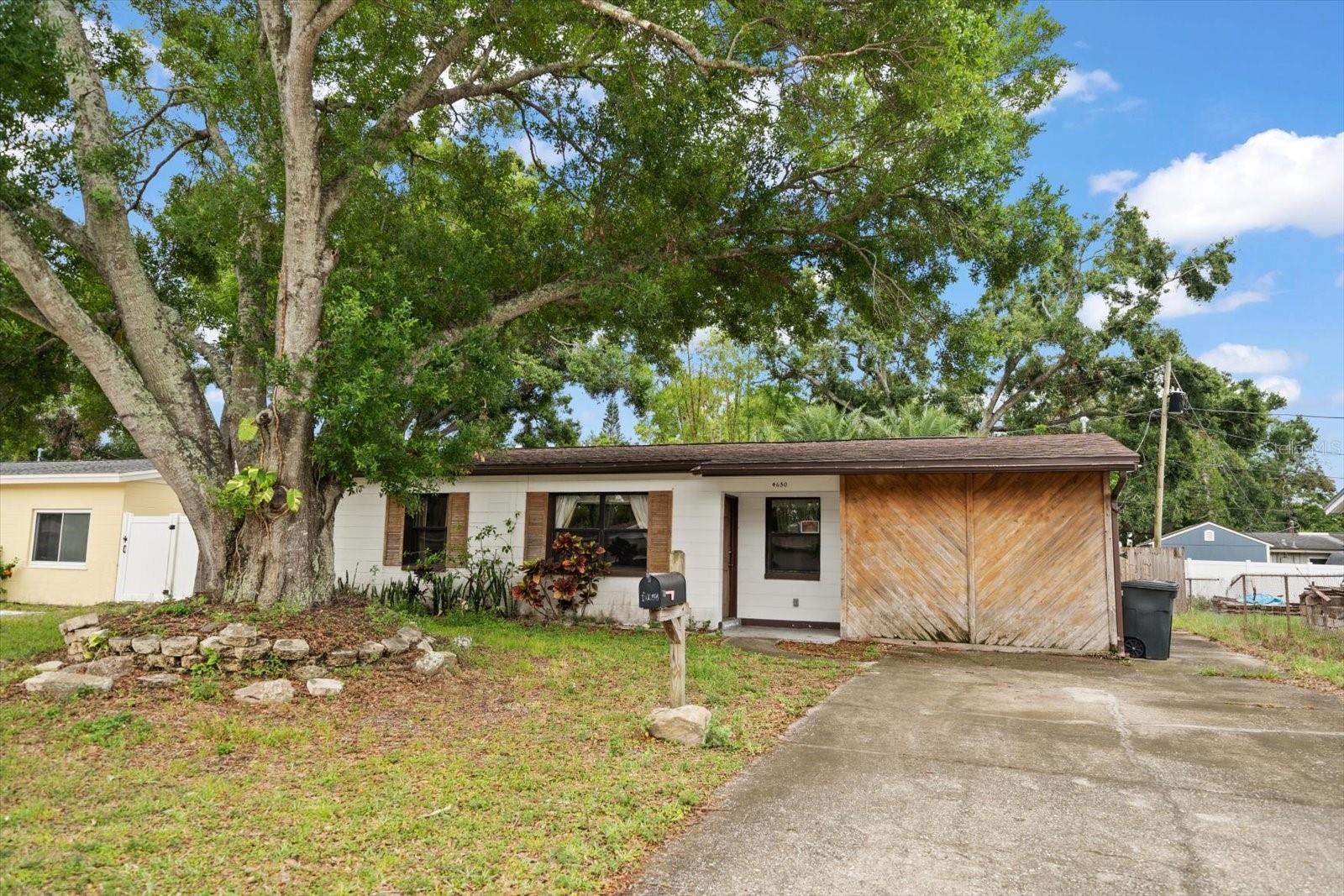 Image 3 of 25 For 4650 87th Terrace N