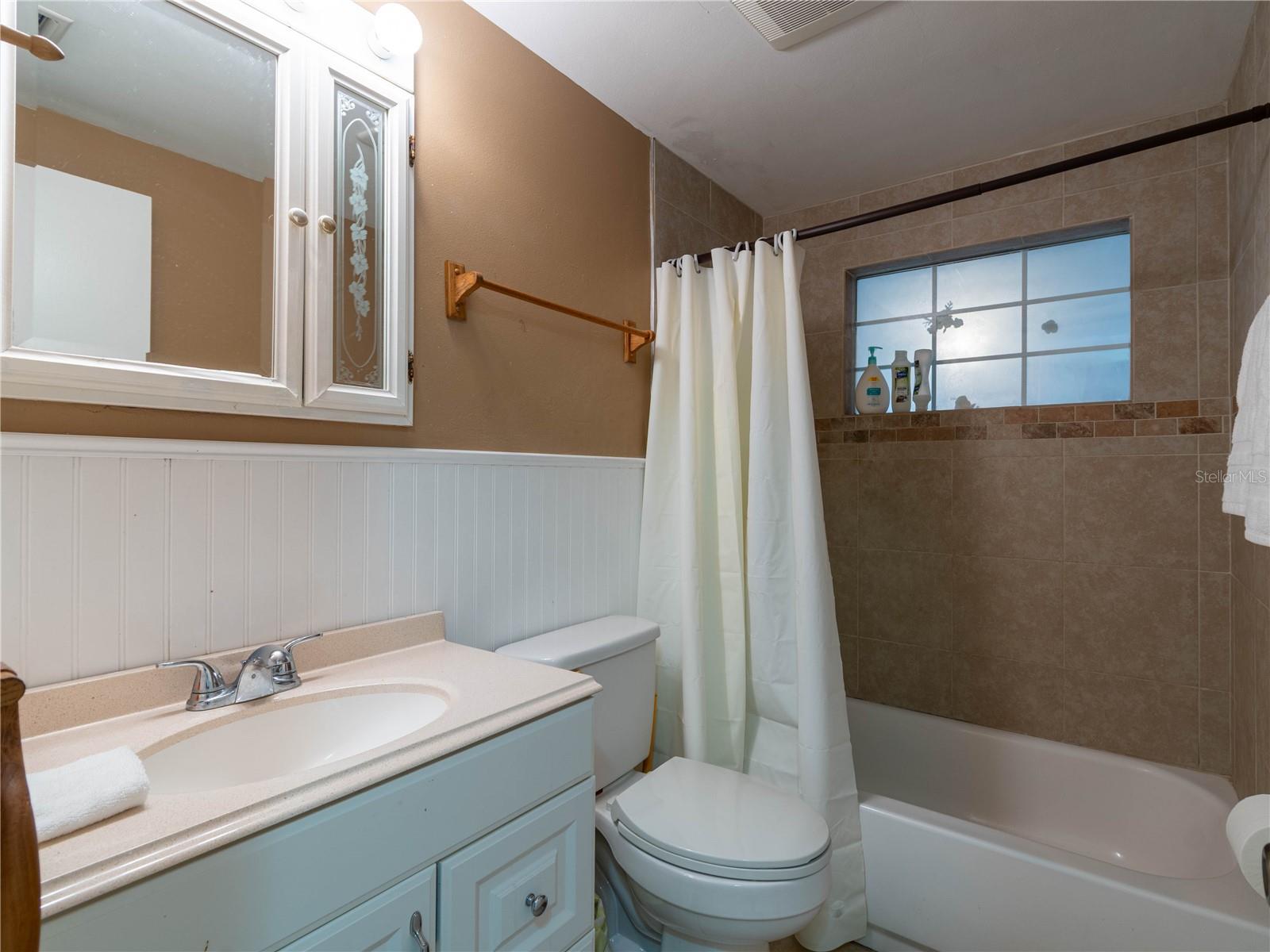 Image 15 of 46 For 2048 Melody Drive
