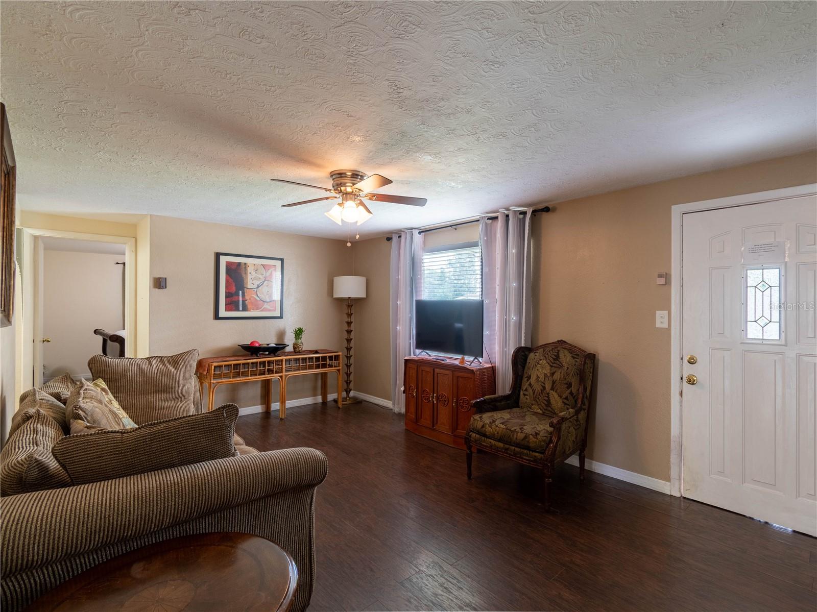 Image 7 of 46 For 2048 Melody Drive
