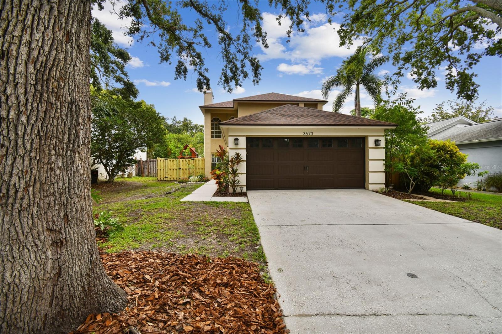 Listing photo id 59 for 3673 Fremantle Drive