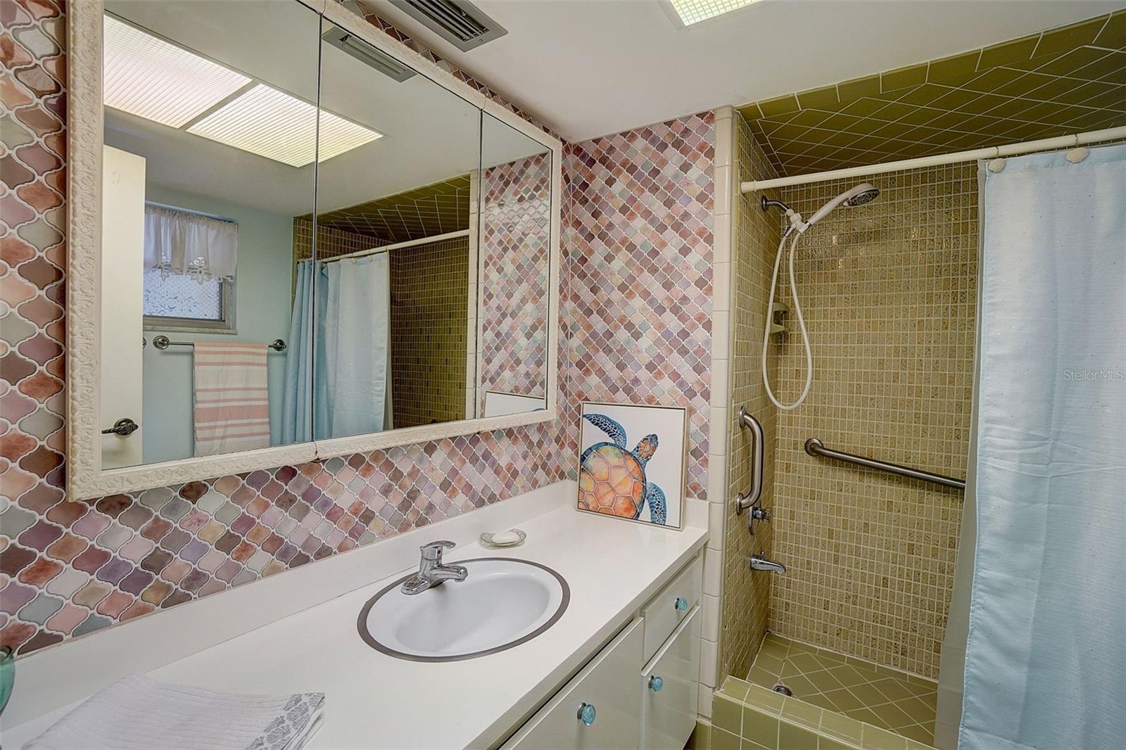 Image 17 of 69 For 5108 Brittany Drive S 205