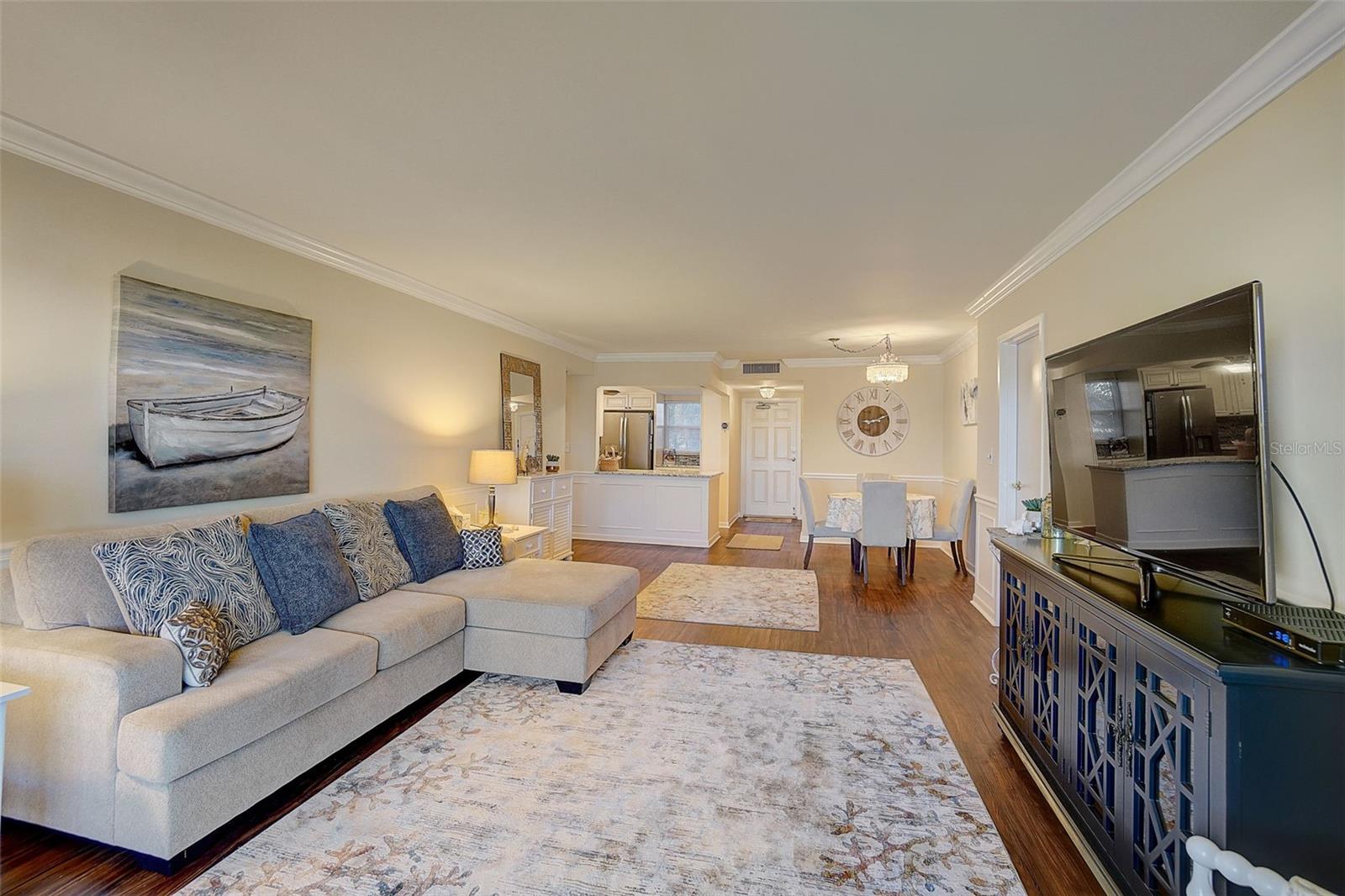 Image 7 of 69 For 5108 Brittany Drive S 205