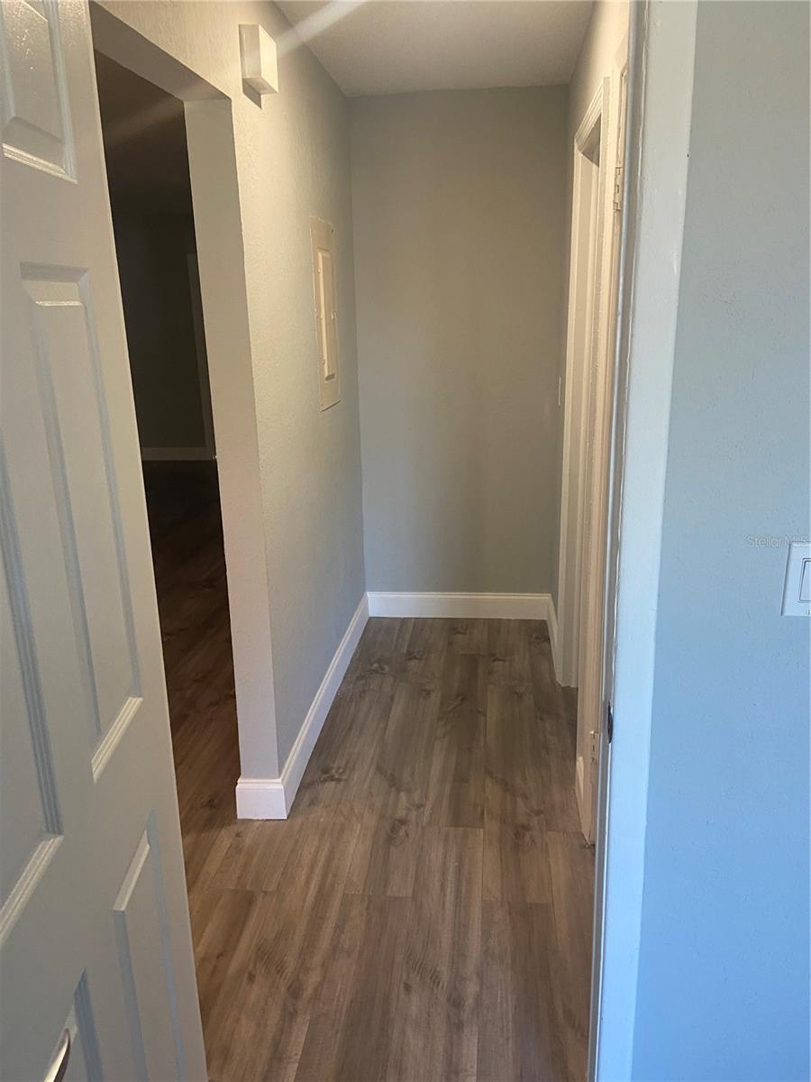 Image 5 of 18 For 2160 Corbin Place C