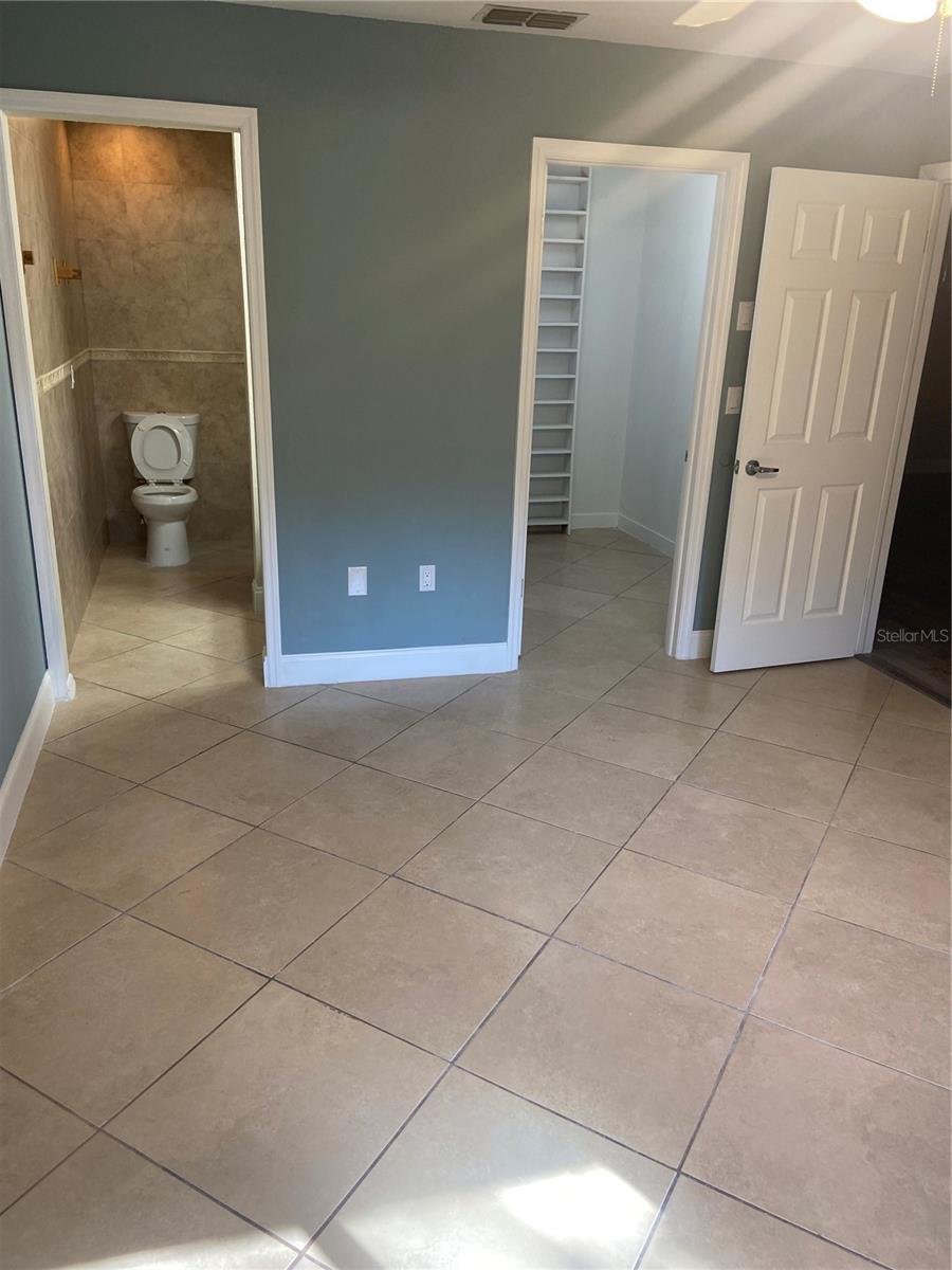 Image 7 of 18 For 2160 Corbin Place C