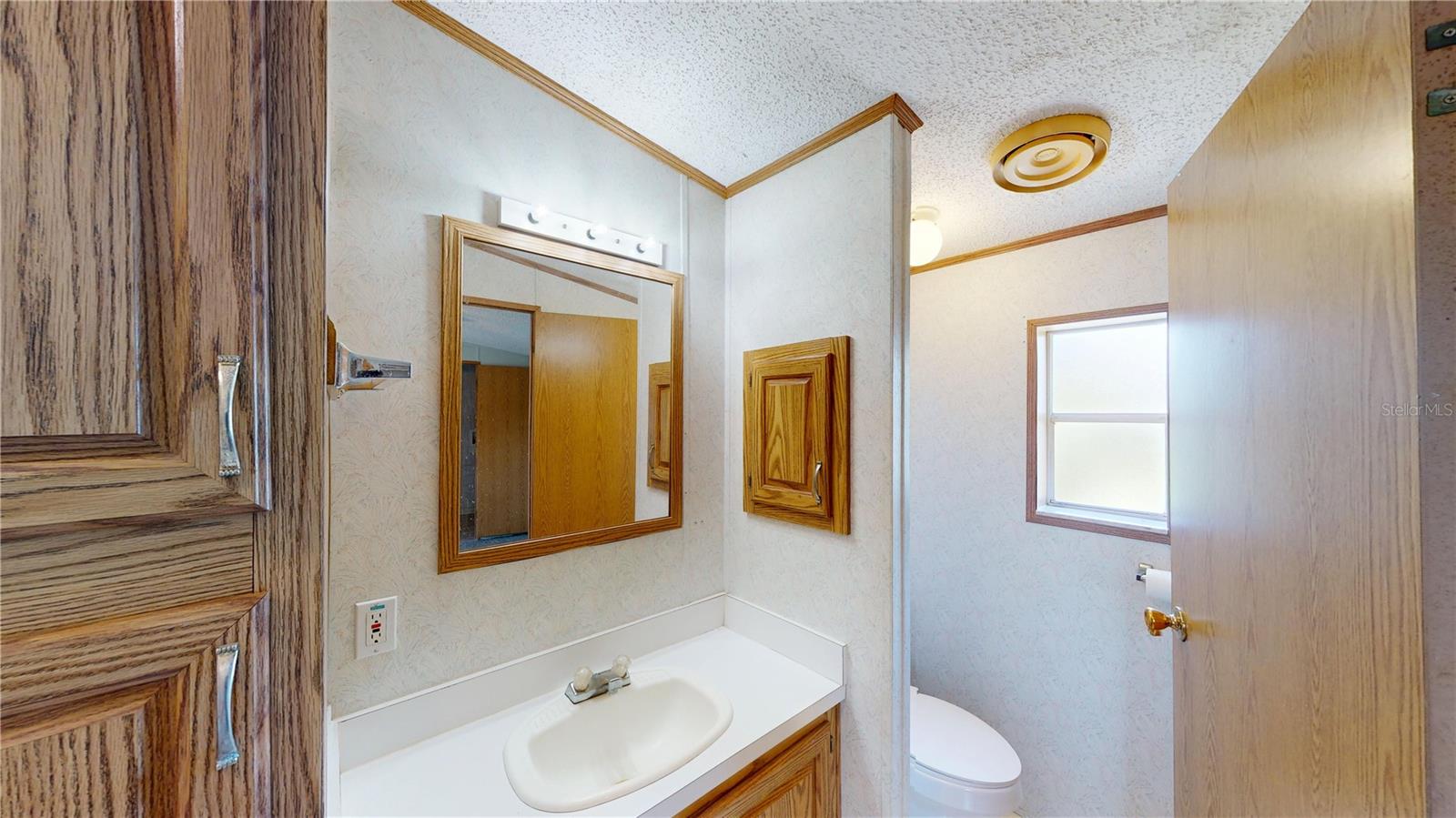 Image 12 of 25 For 5824 Coventry Drive