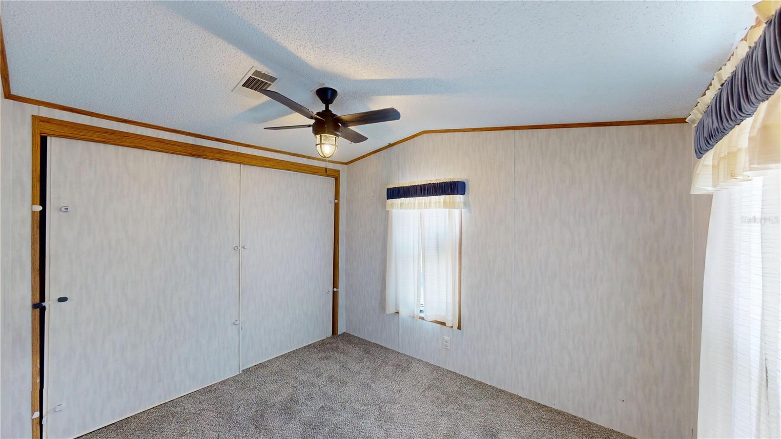 Image 16 of 25 For 5824 Coventry Drive