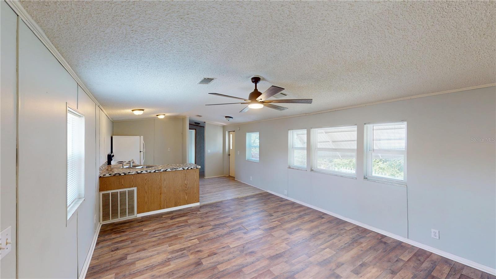 Image 4 of 25 For 5824 Coventry Drive