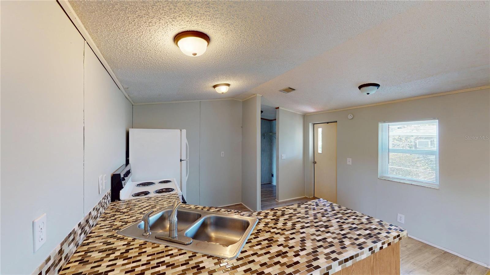 Image 5 of 25 For 5824 Coventry Drive