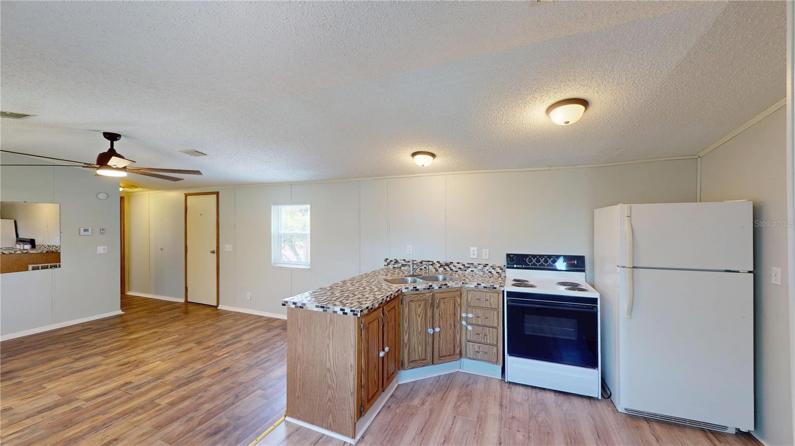 Image 7 of 25 For 5824 Coventry Drive