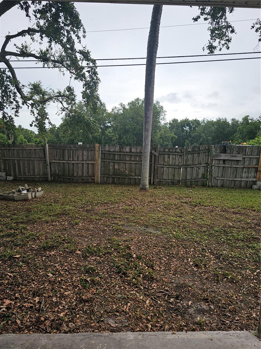 Listing photo id 19 for 2014 58th Lane N