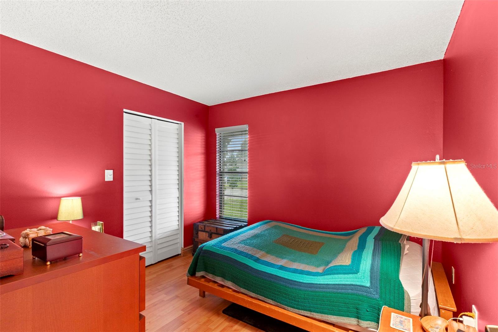 Listing photo id 22 for 1237 Greenlea Drive