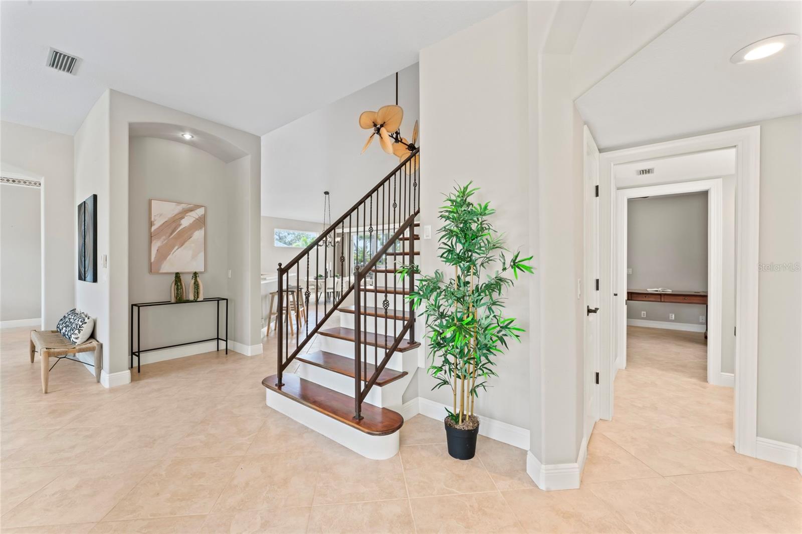 Image 3 of 69 For 4306 Barracuda Drive