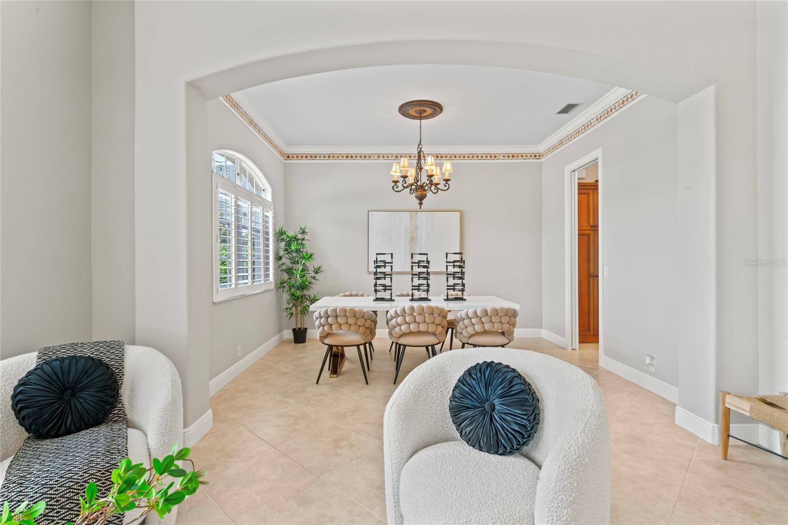 Image 9 of 69 For 4306 Barracuda Drive