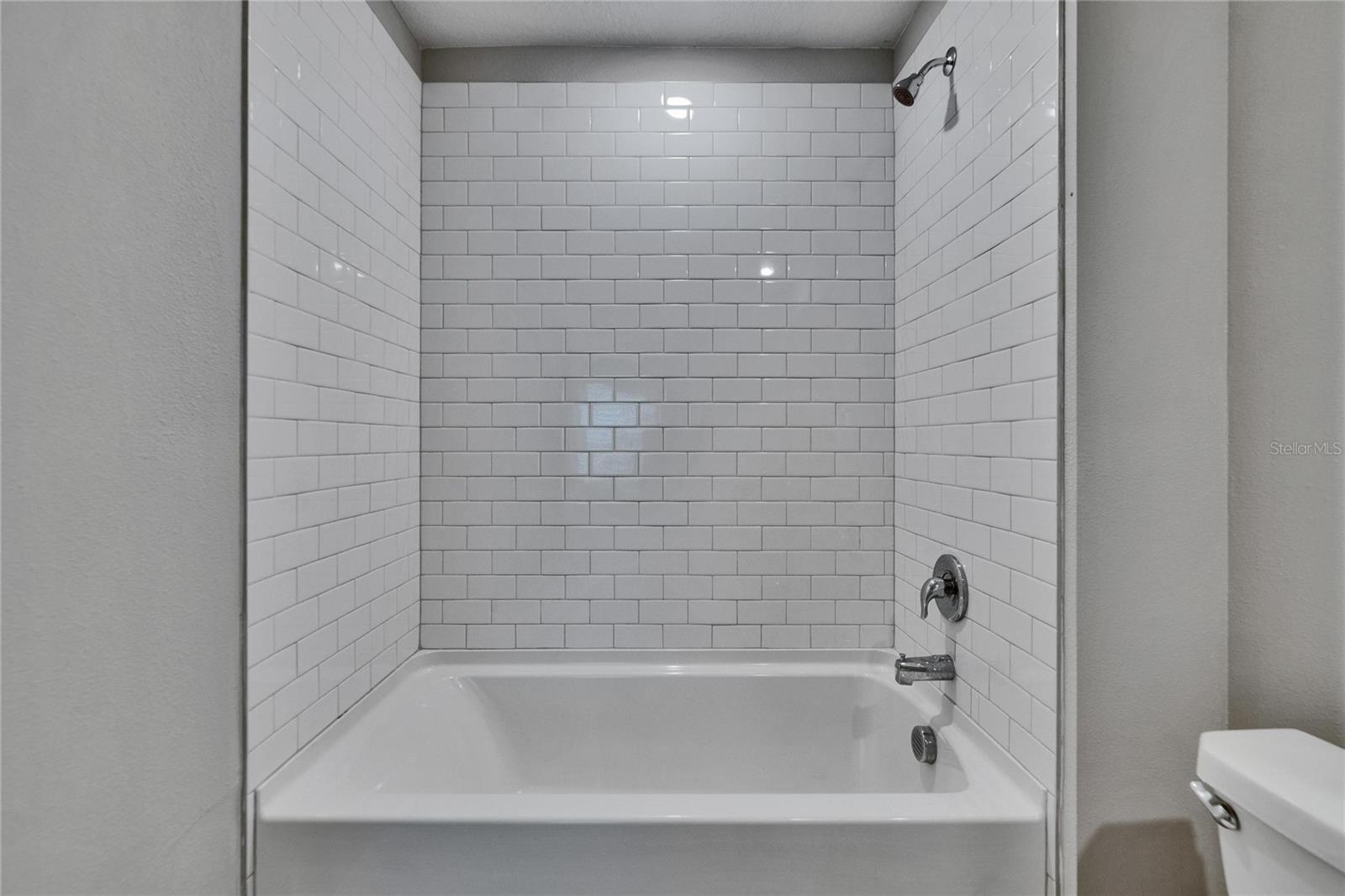 Image 23 of 35 For 13187 Palmerston Road