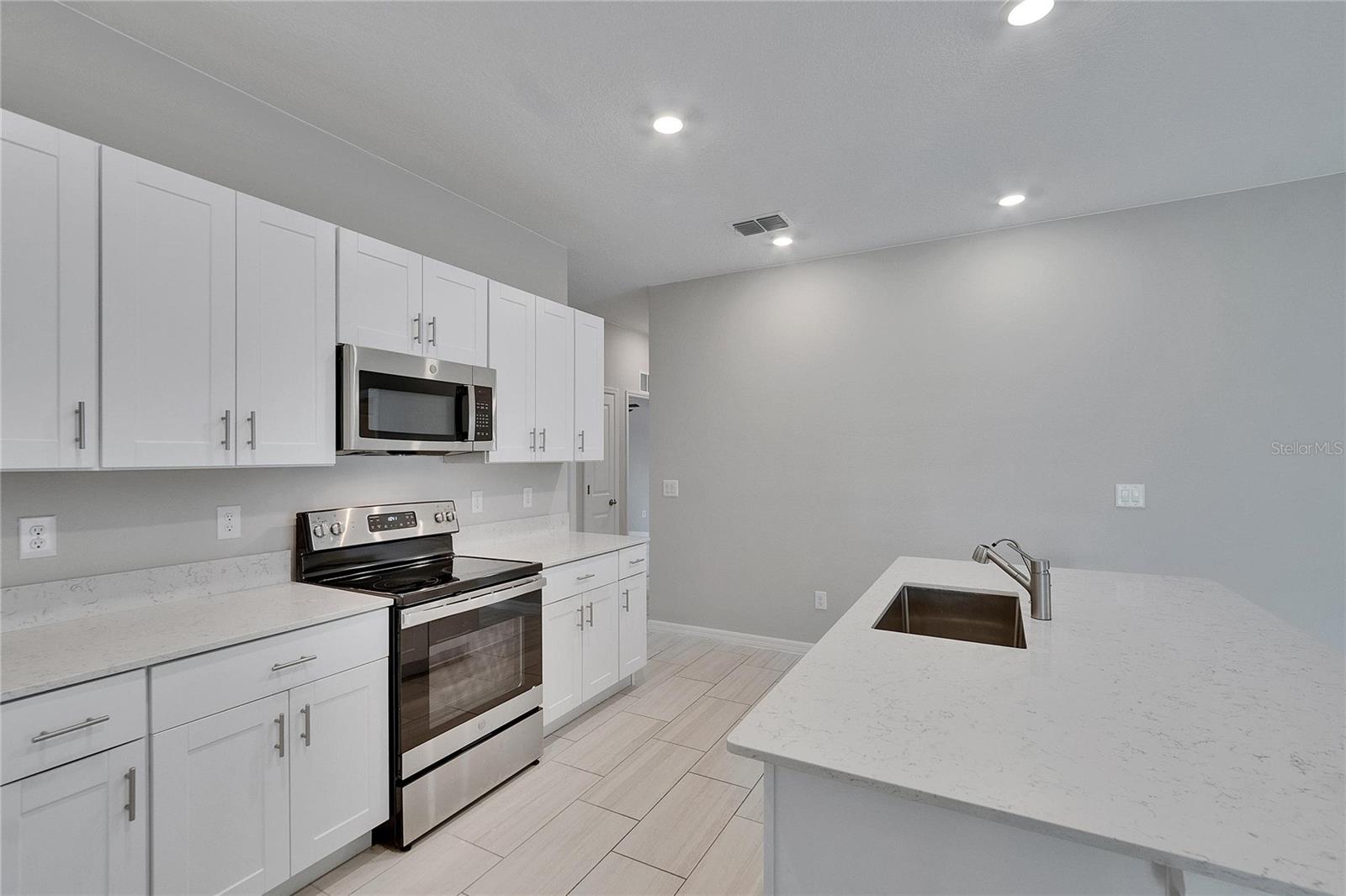 Image 7 of 35 For 13187 Palmerston Road