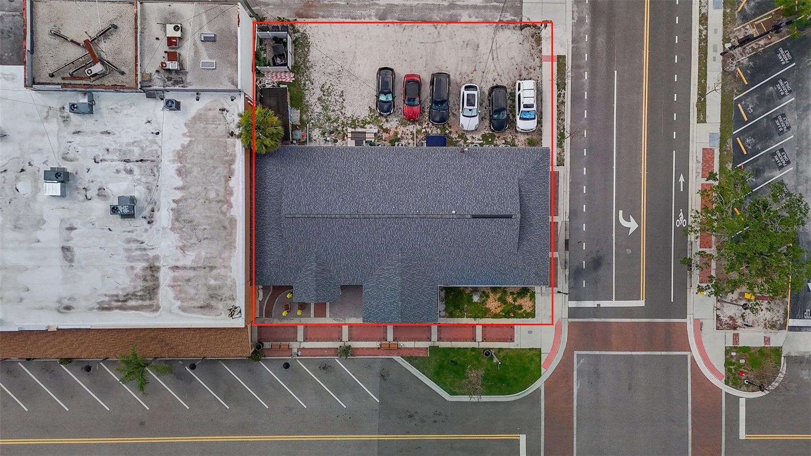 Image 6 of 19 For 350 Corey Avenue