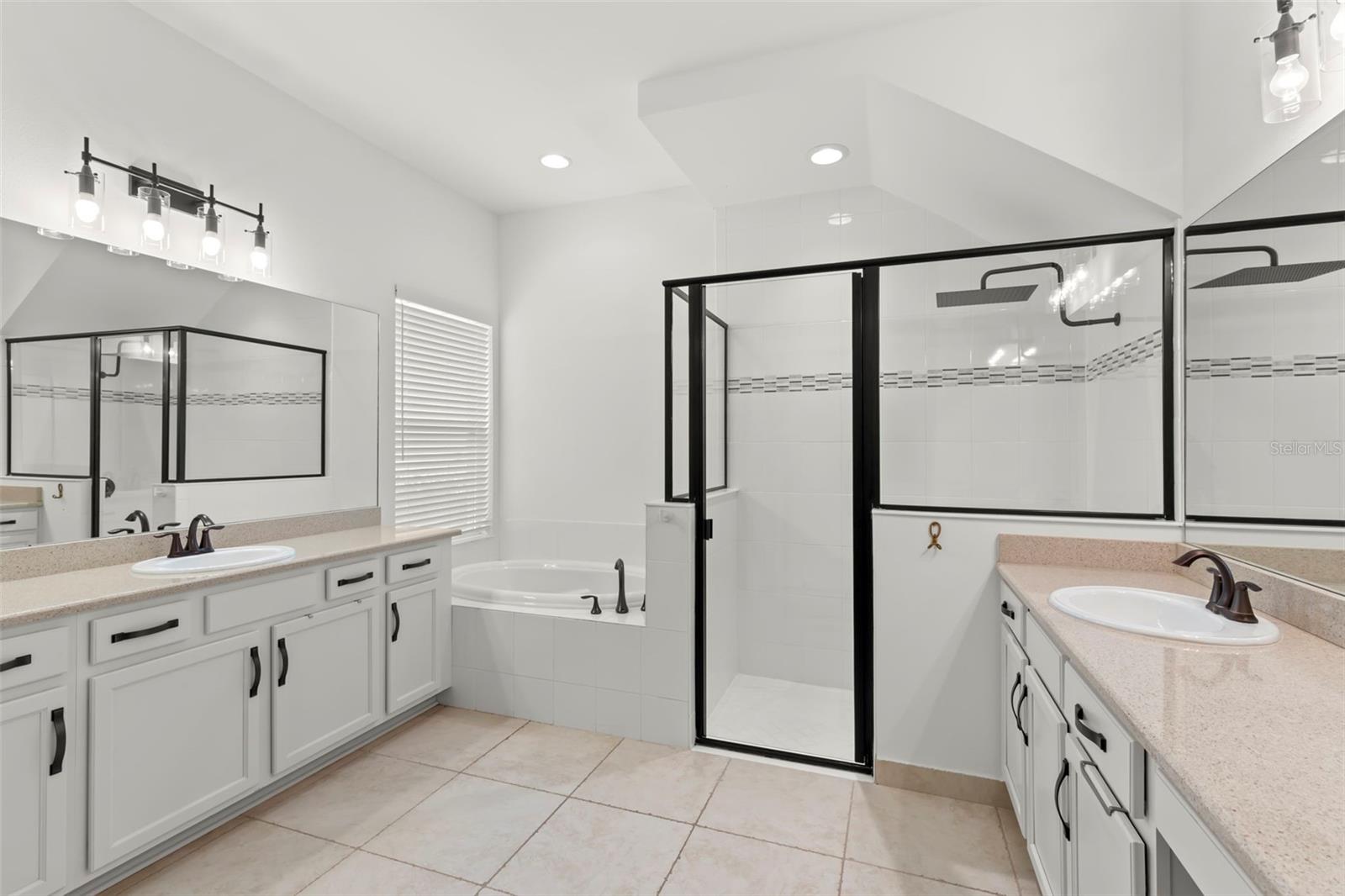 Image 25 of 73 For 31275 Spruceberry Court